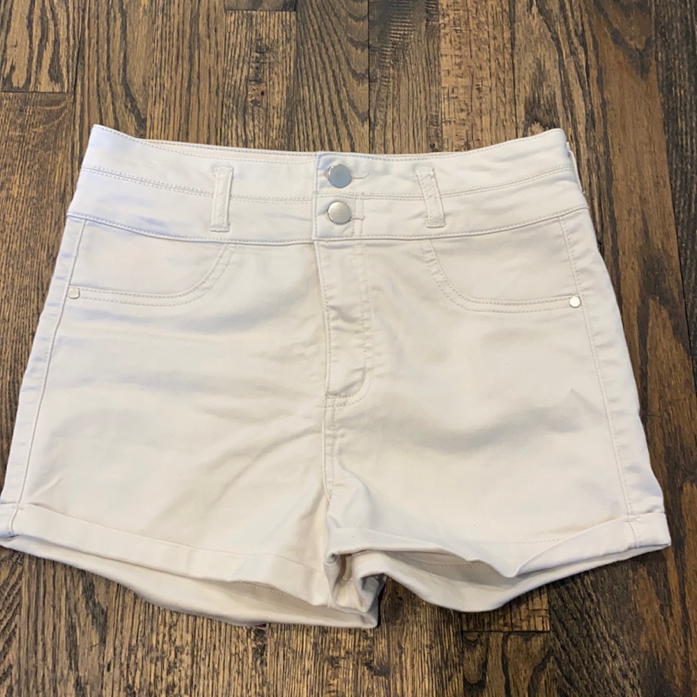 Khaki high waisted shorts